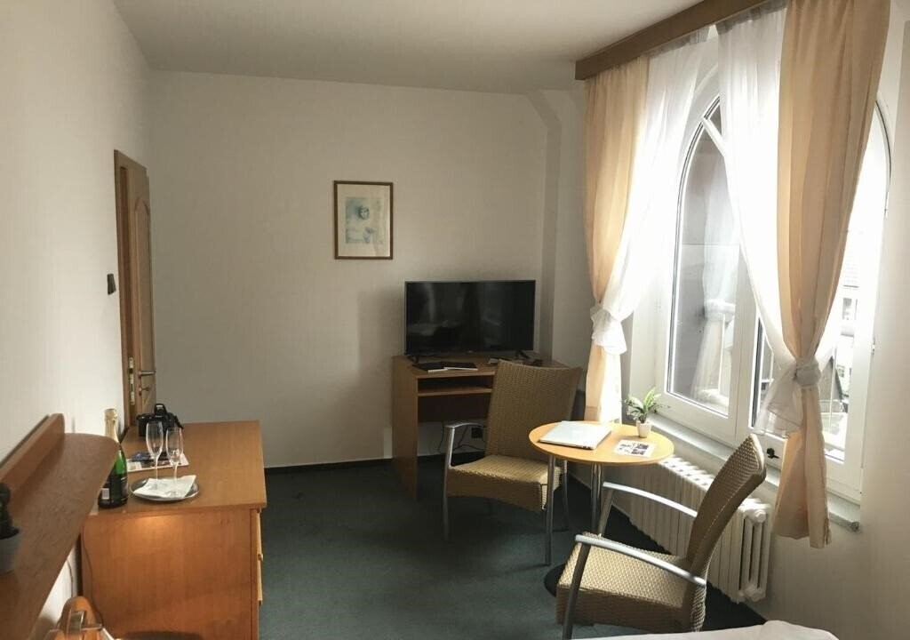 Изображение Otar 3*