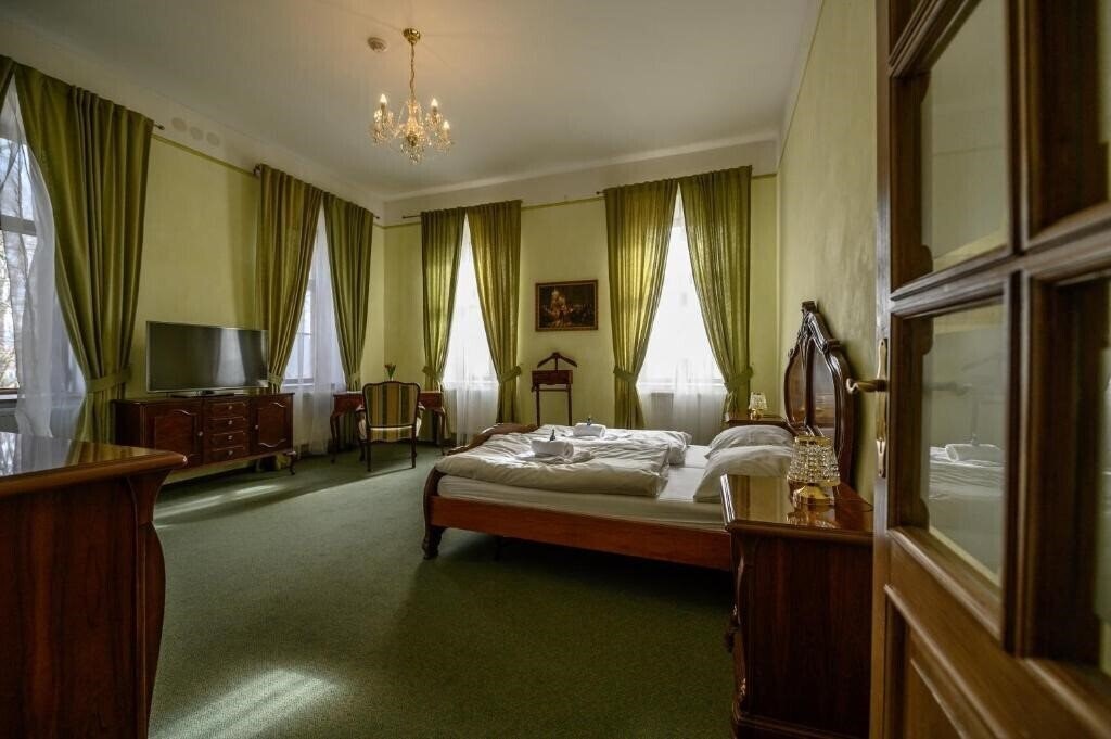 Вид Na Zamecku 4*