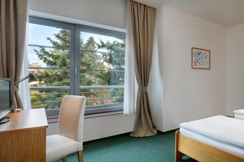 Территория Oya Hotel 3*