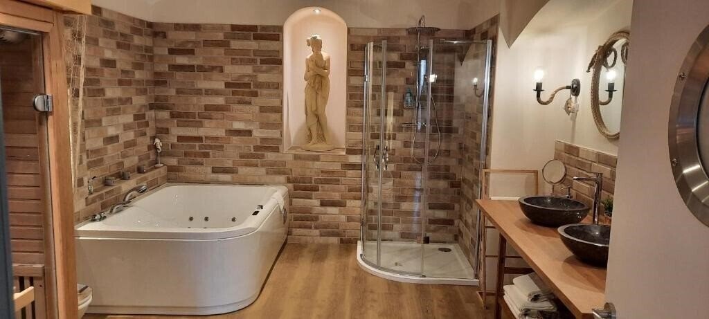 Апартаменты Excellent 3*