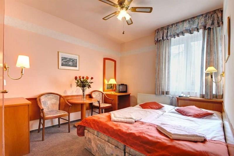 Апартаменты White Lion (ex. Bily Lev) 4*