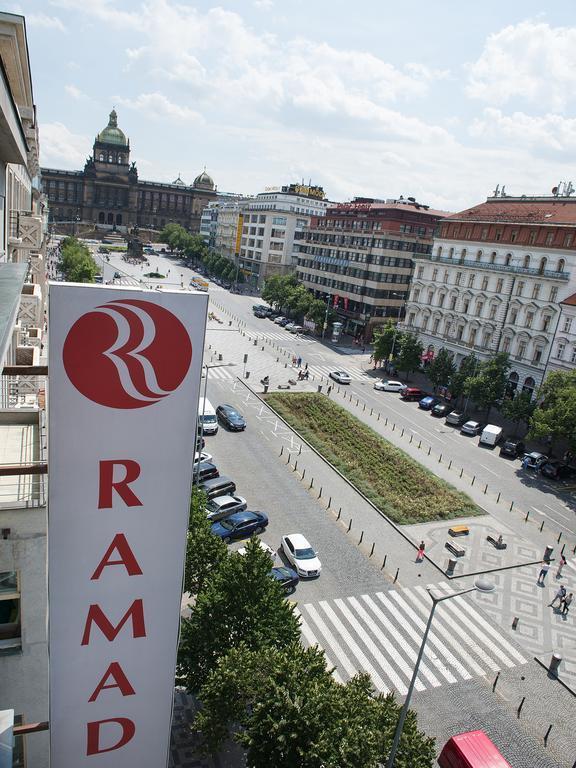 Апартаменти Ramada Prague City 4*
