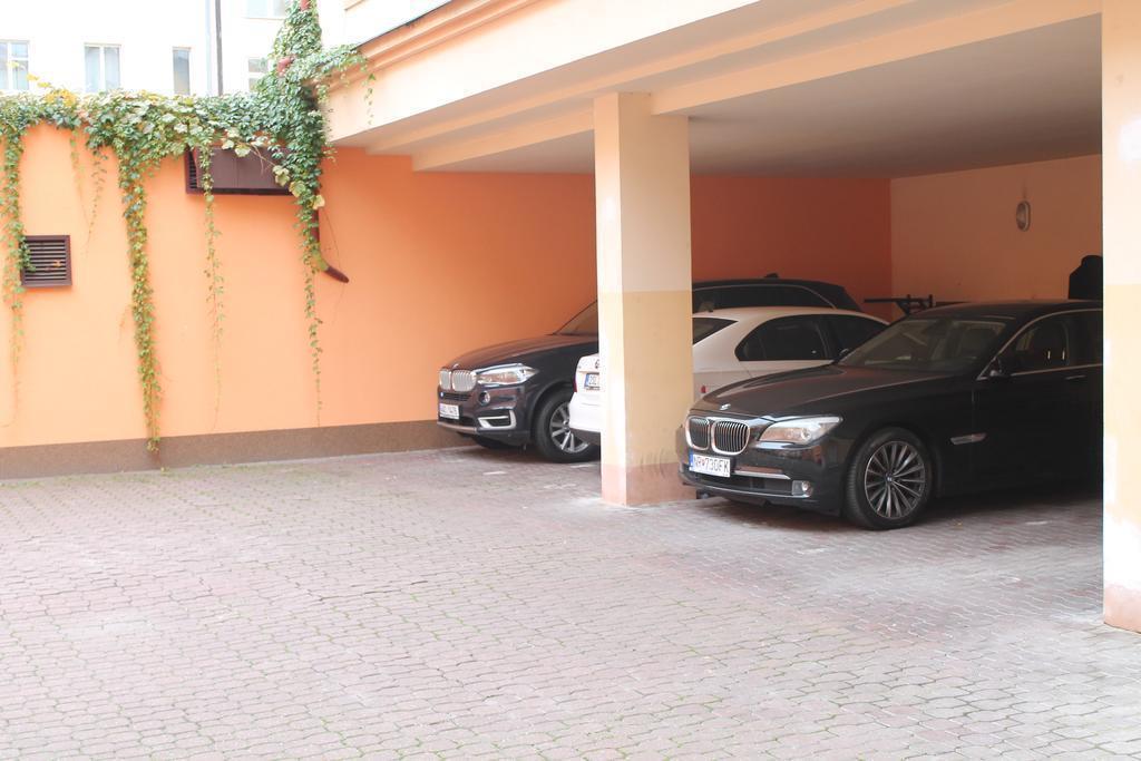 Панорама Abri 3*