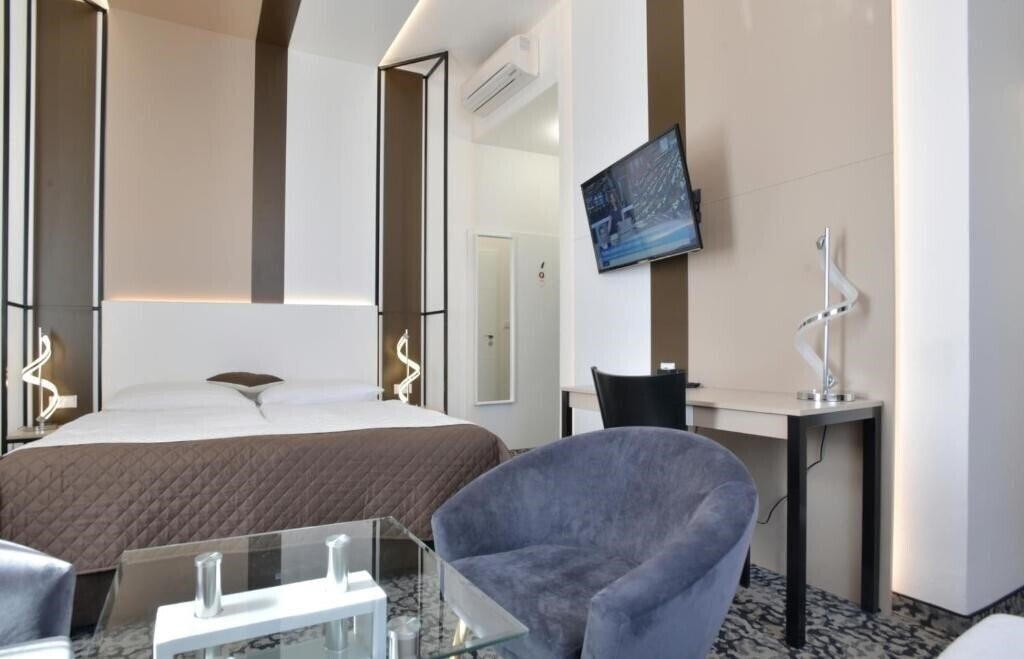 Панорама Machova 3*