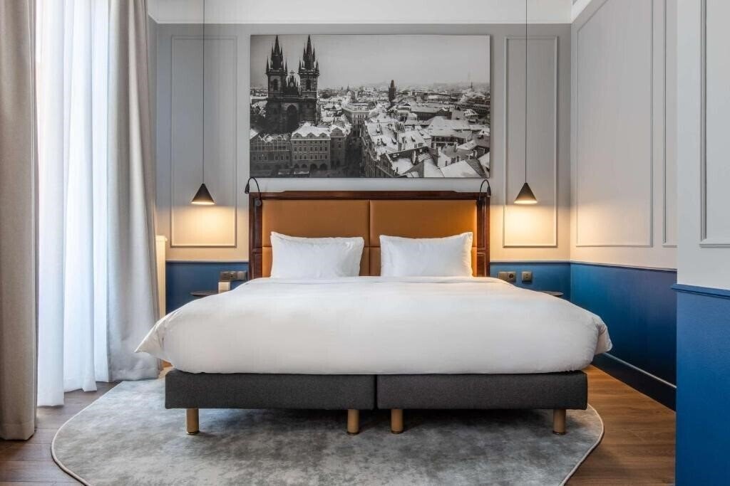 Панорама Sheraton Prague Charles Square Hotel 5*