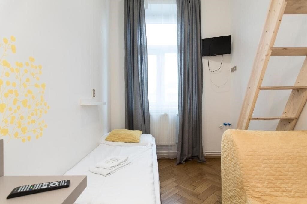 Вид Akat Pension And Hostel 3*