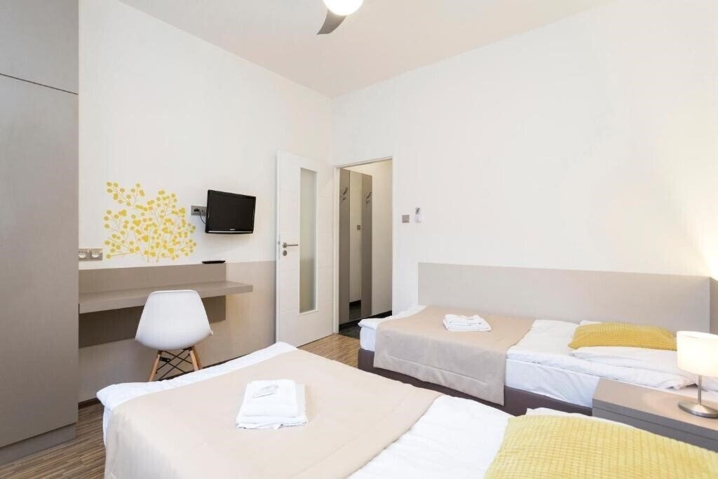 Панорама Akat Pension And Hostel 3*