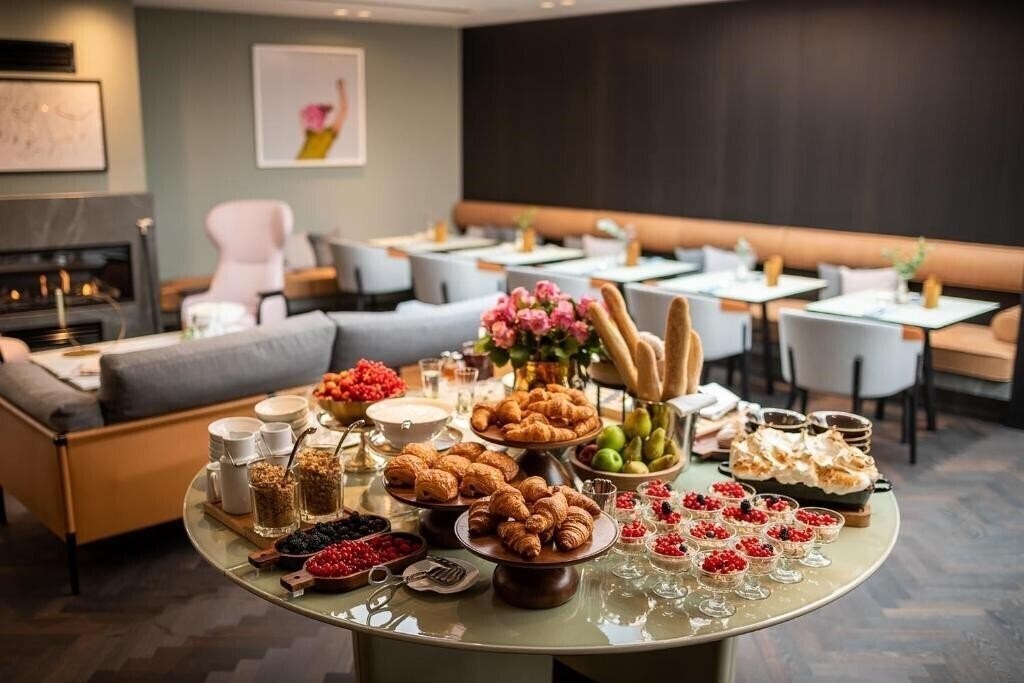 Зображення Maximilian 4*