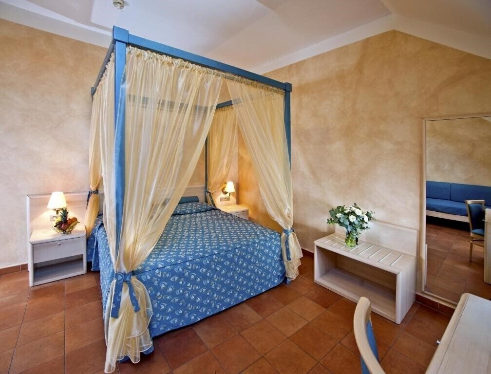 Территория Caesar Palace 4*