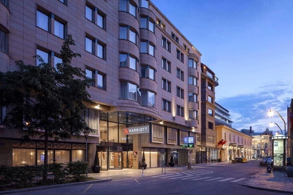 Готель Prague Marriott Hotel 5*