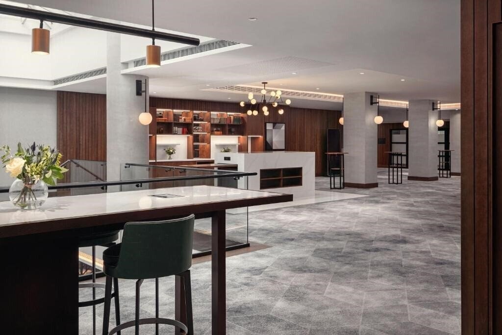 Апартаменти Prague Marriott Hotel 5*