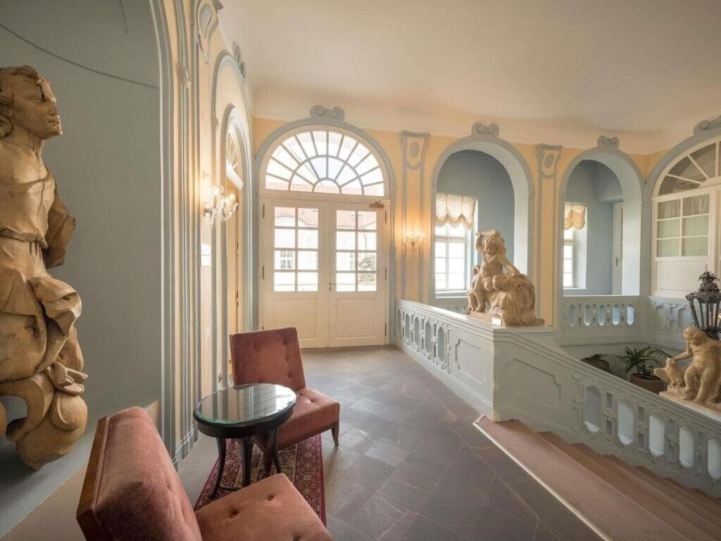 Фото Mozart Hotel Prague 4*
