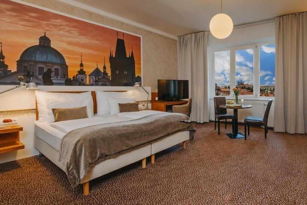 Изображение Metropolitan Old Town Hotel 3*