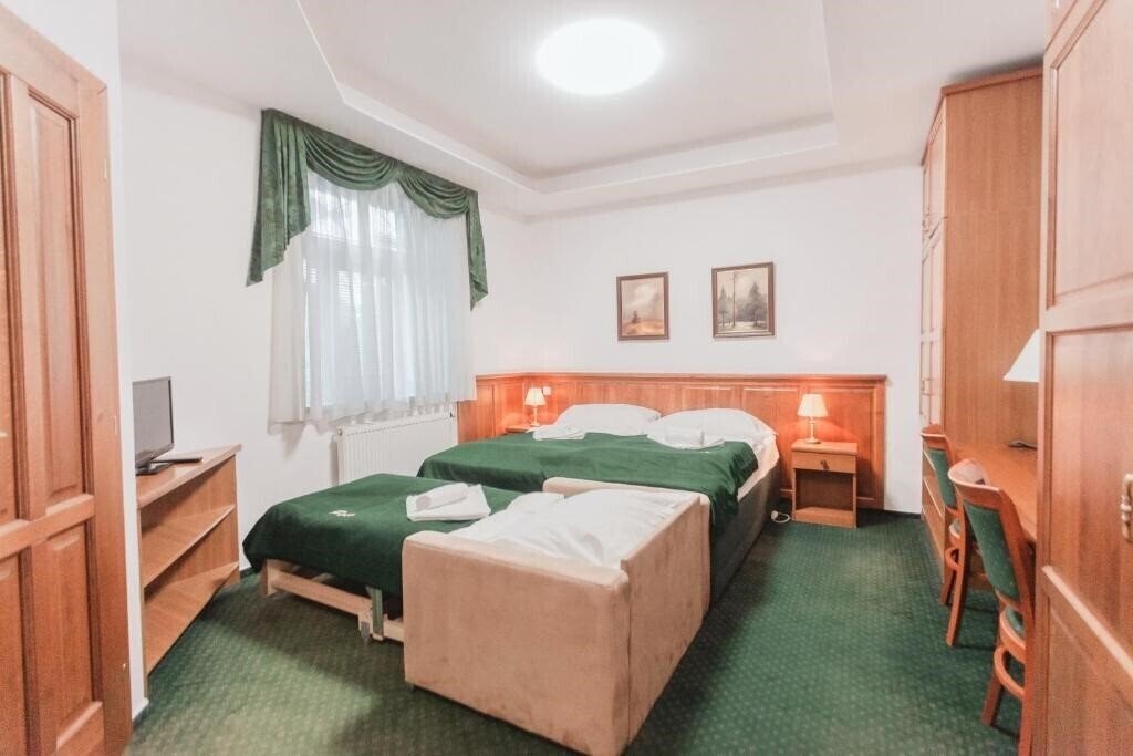 Картинка Peko 3*