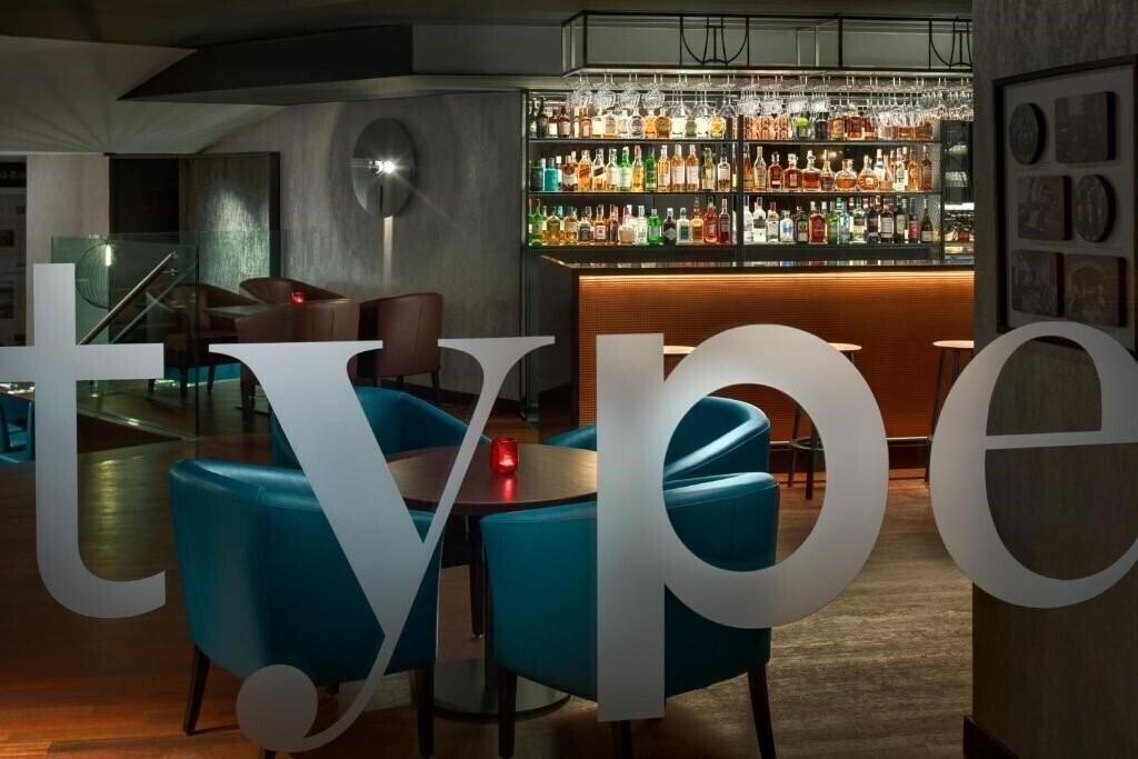 Панорама Hermitage Hotel Prague 4*