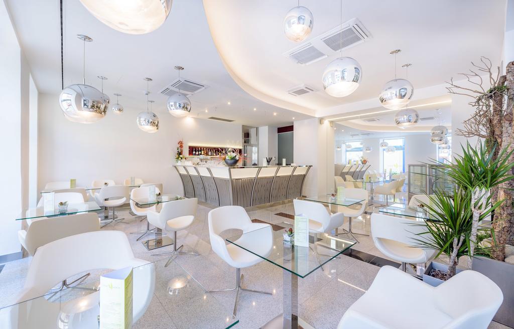 Апартаменты Grandium (ex. Yasmin) 4*