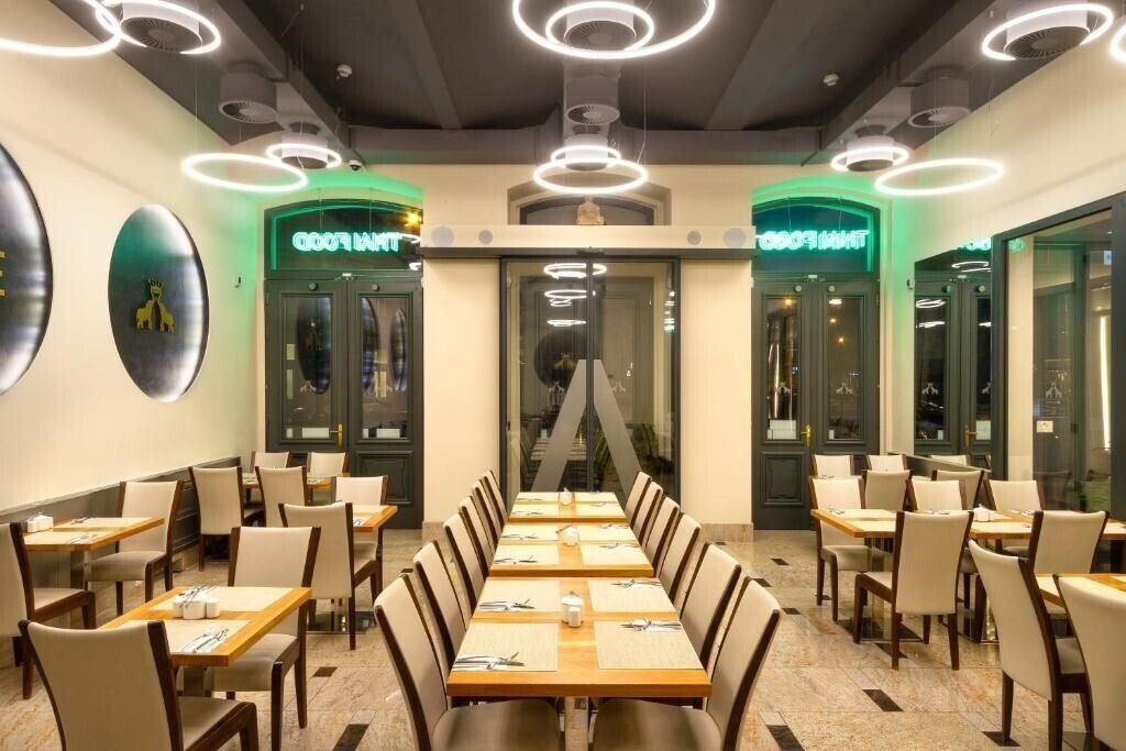 Апартаменты Essence 4*