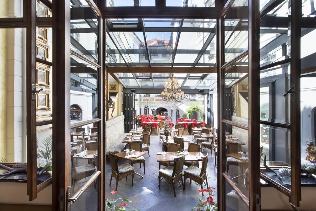 Панорама Iron Gate 5*