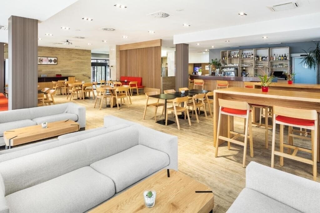 Изображение Occidental Praha 4*