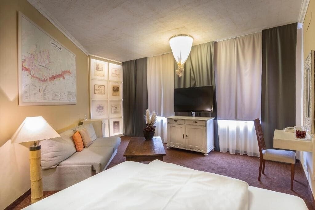 Вид Hotel Elegant 4*