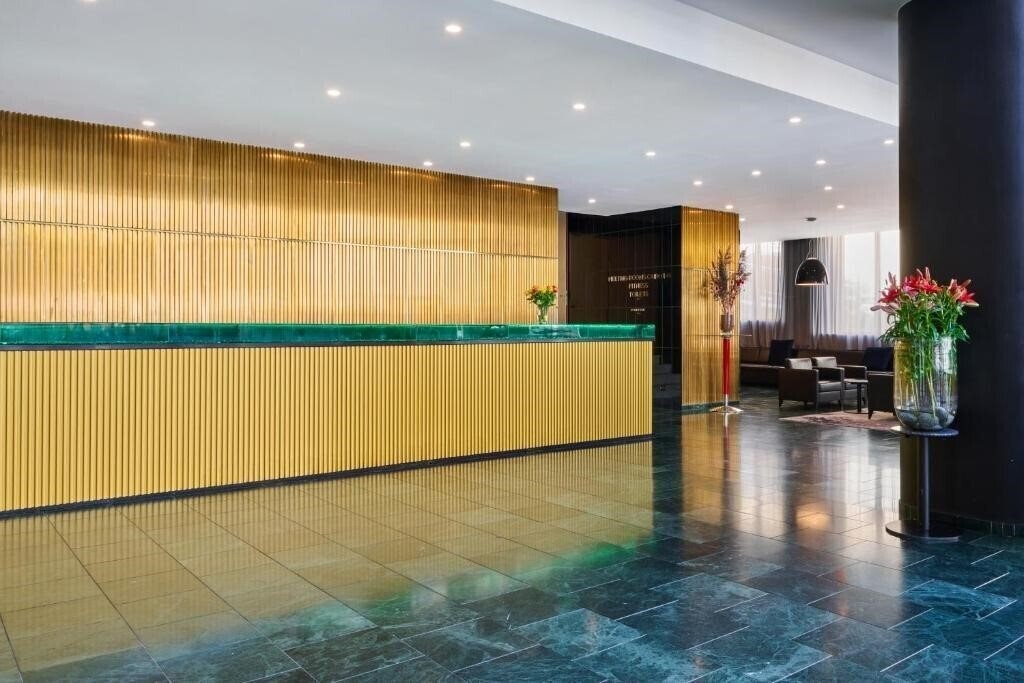 Апартаменты Nh Prague 4*