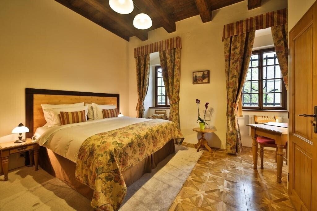 Панорама Questenberk 4*