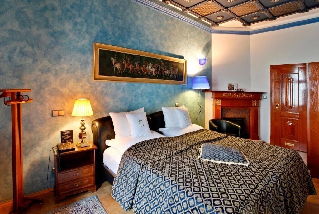 Панорама U Pava 4*