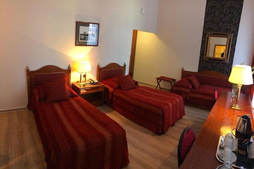 Панорама Ariston 3*