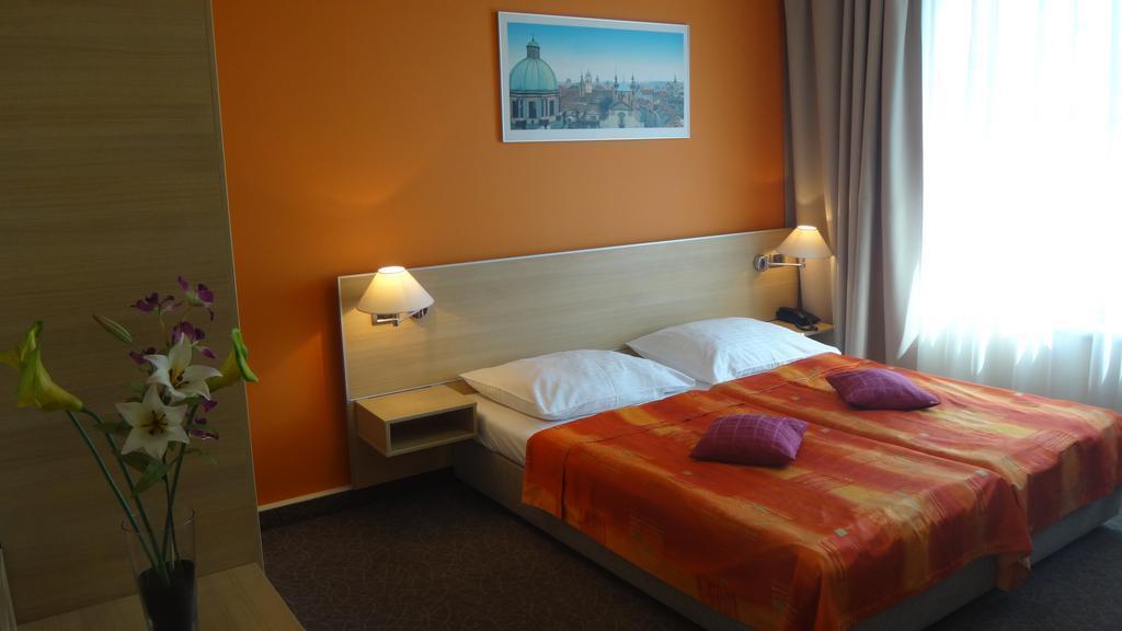 Панорама Ehrlich 4*