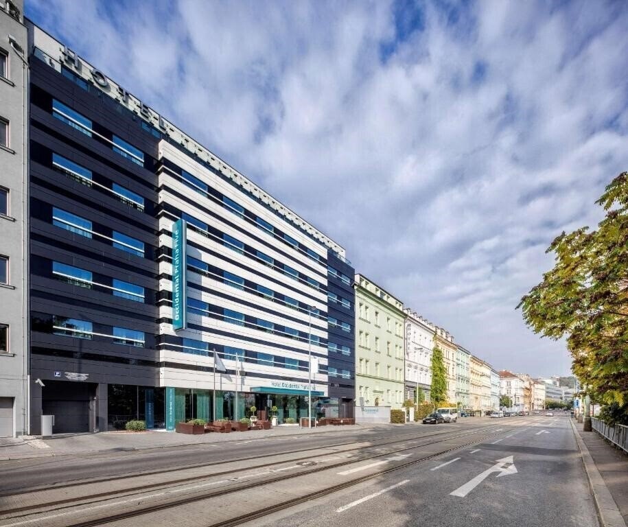 Апартаменты Occidental Praha Five 4*