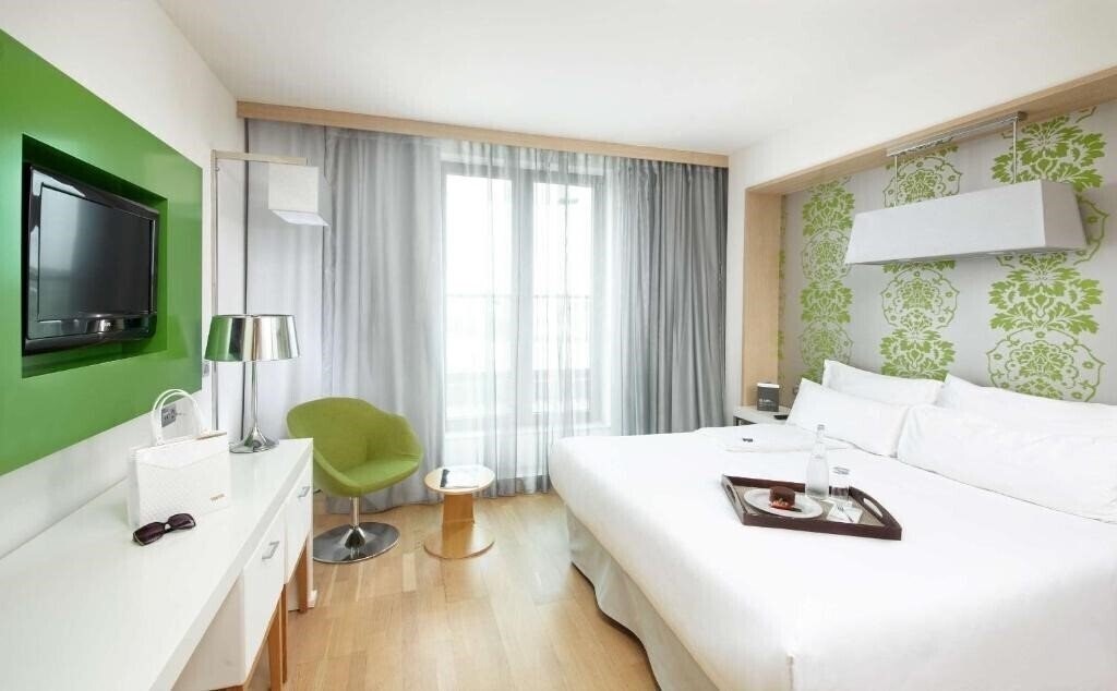 Фото Occidental Praha Five 4*