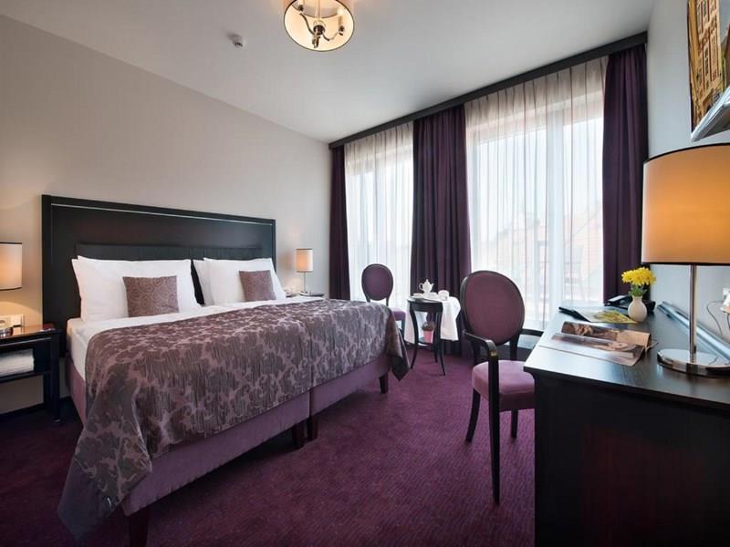 Територія Art Embassy 4*