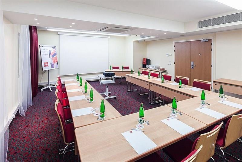 Вид Ibis Old Town 3*