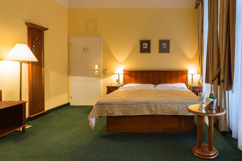 Территория William 3*