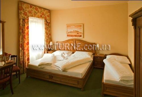 Апартаменти Praha 4*