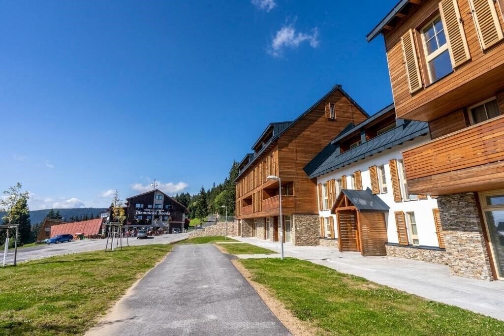 Вид Apartmany Horni Misecky 3*