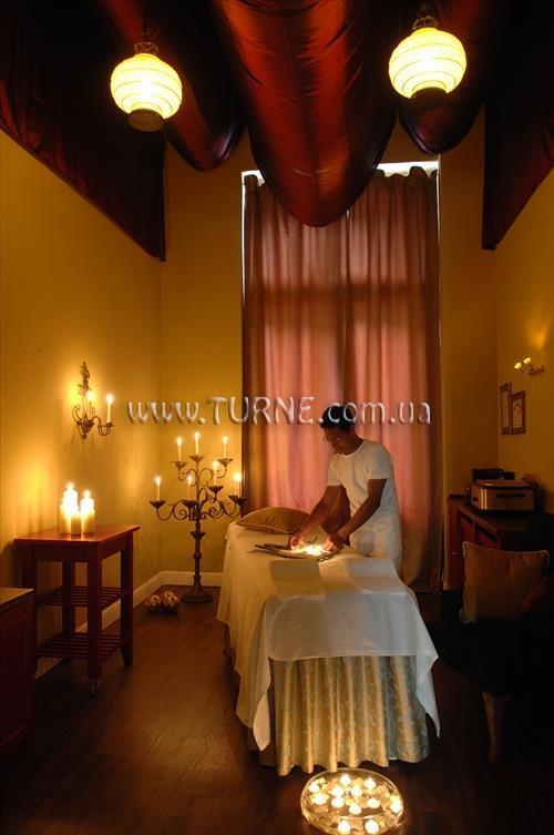 Отель BEETHOVEN 3*