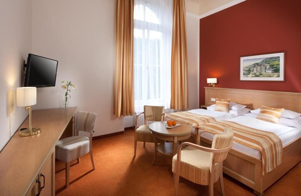 Фотография Radium Palace 4*