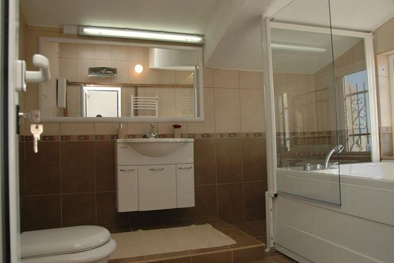 Територія House Bellevue Palace 4*