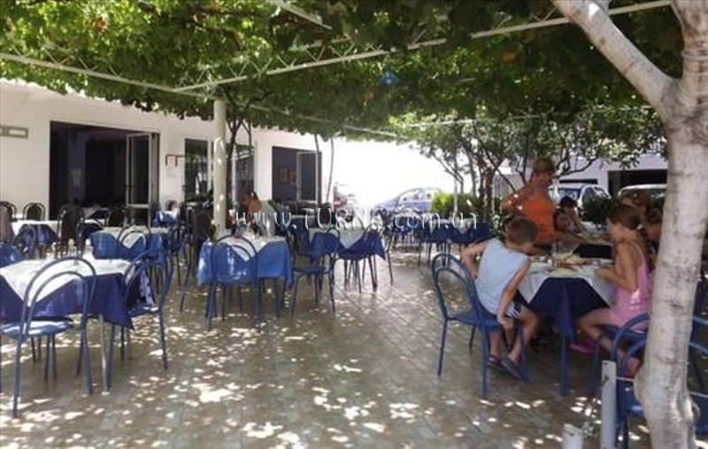 Апартаменти Adria Ii Small Hotel 2*