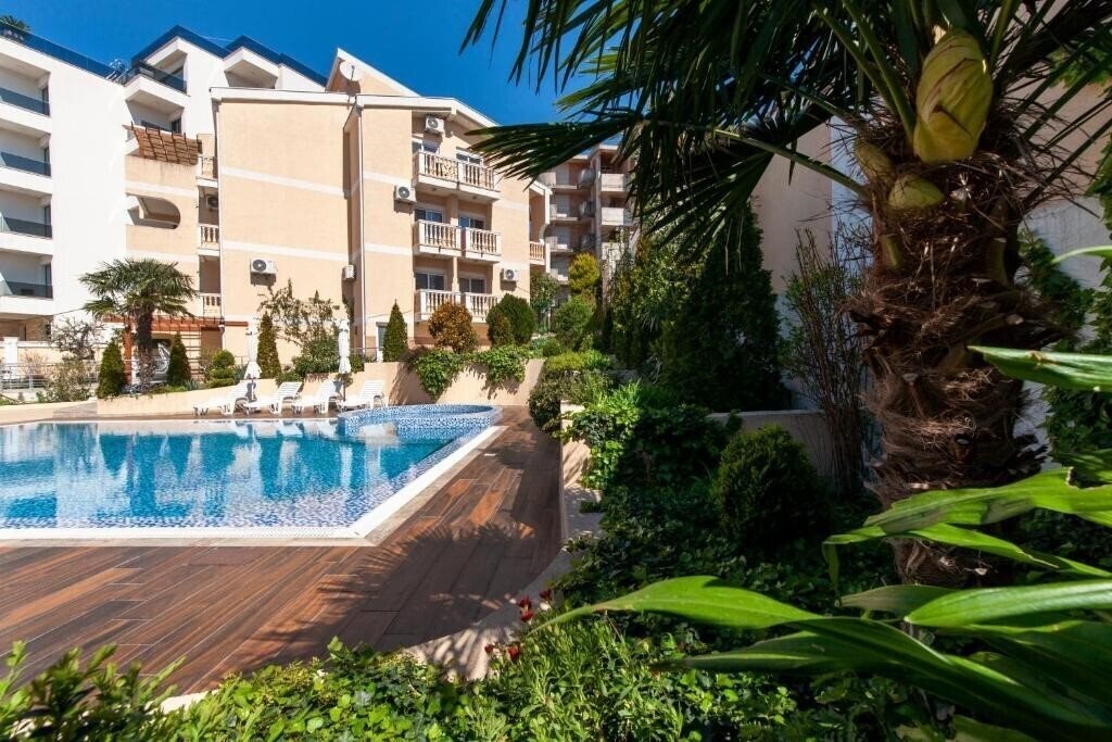 Территория Orpheus 3*