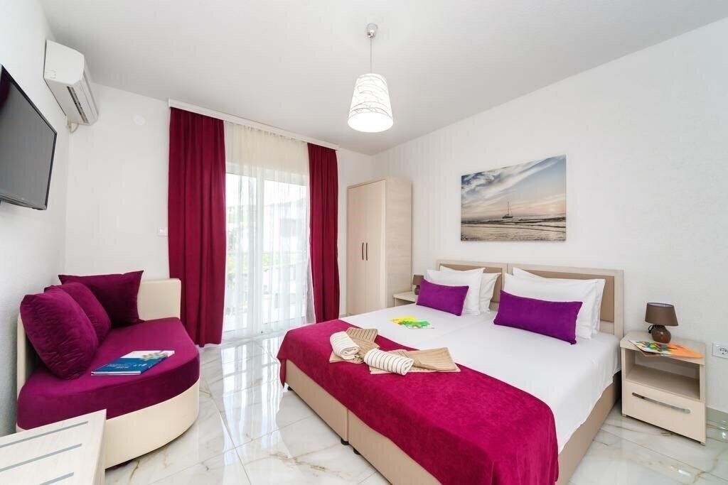 Панорама Adria I Minihotel 3*