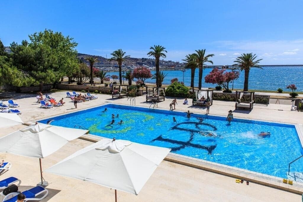 Территория Princess Hotel 4*