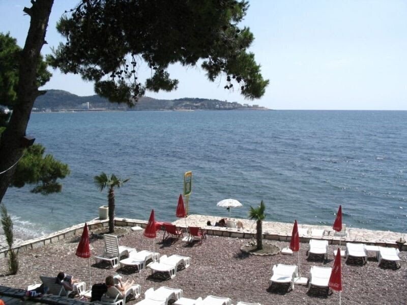 Территория Adria 2*