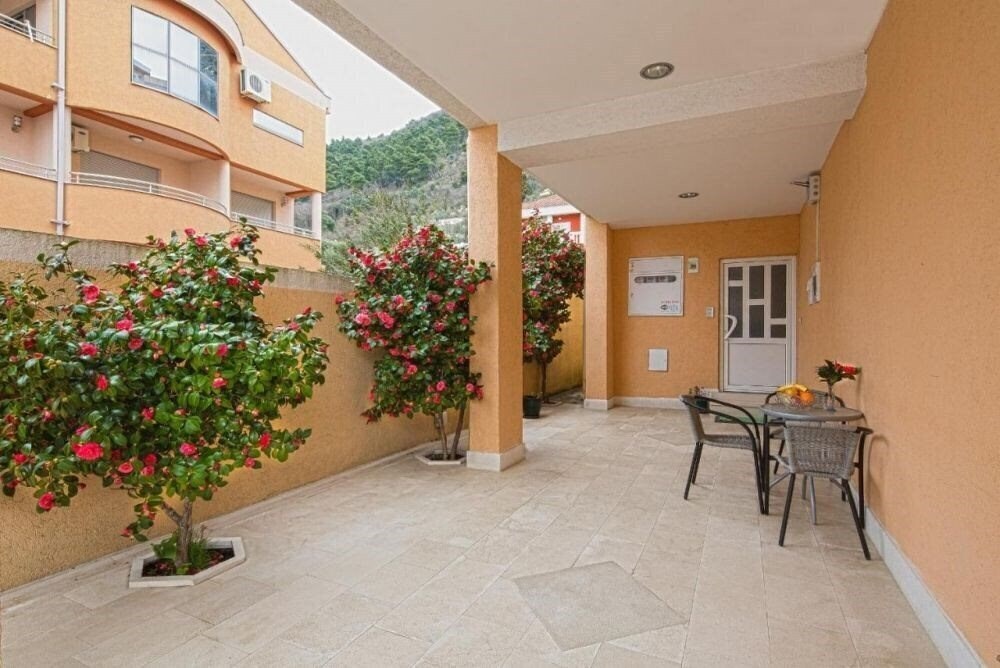 Фотографія Harmonia Apartments 4*