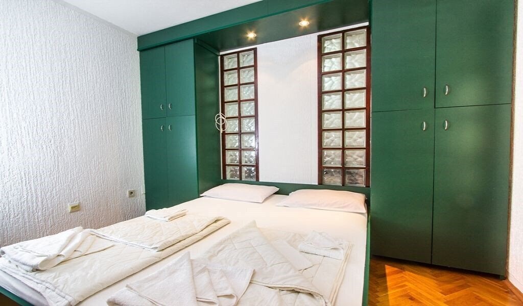 Апартаменти Popovic 3*