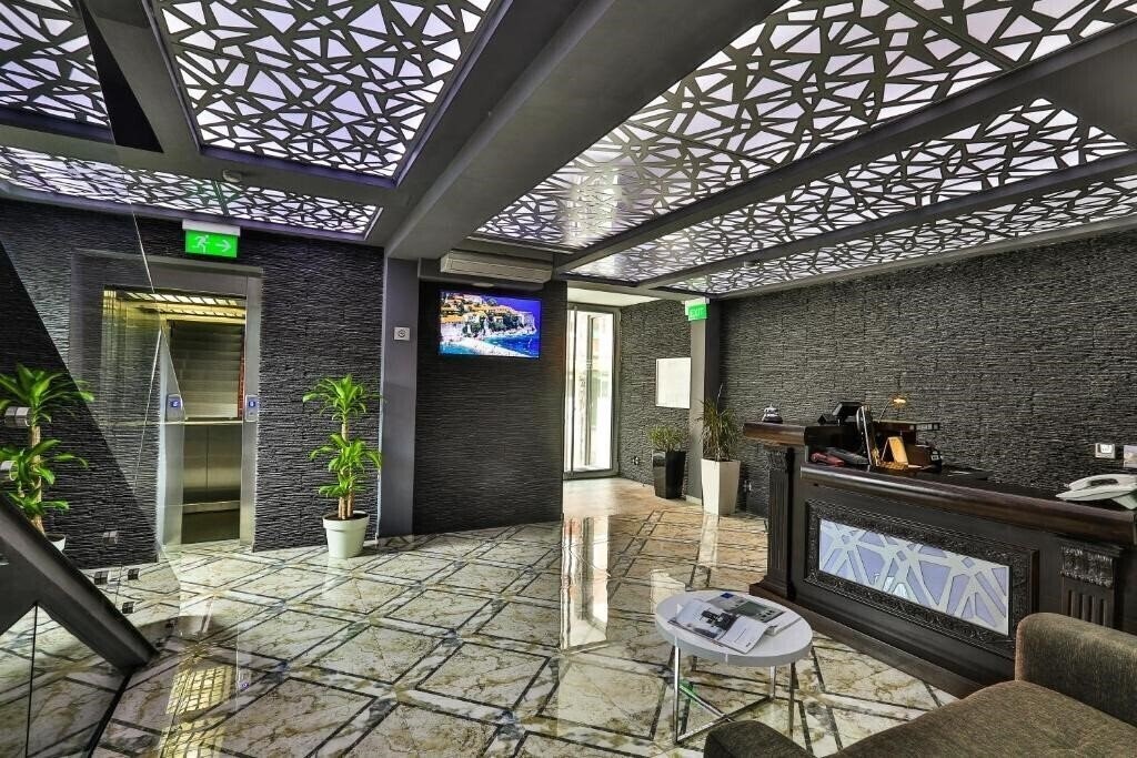 Готель Hotel Premier (ex. Nadezhda) 4*