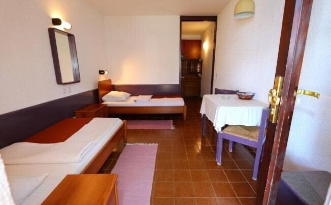 Територія Hotel Alet – Moc 2*