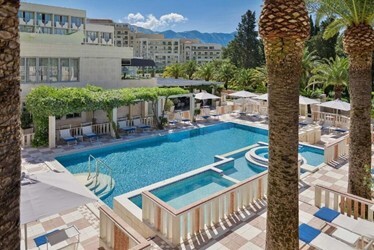 Отель Aleksandar Hotel 4*