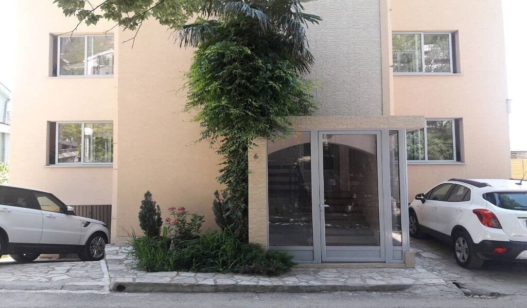 Отель Bracanovic 3*